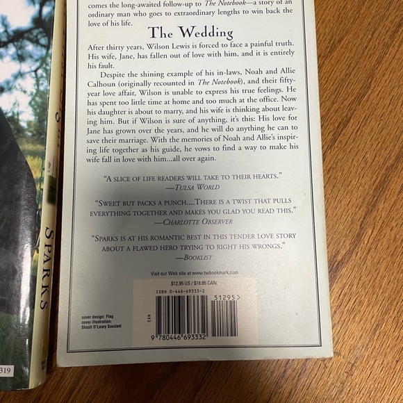 Two Nicholas Sparks books - Picture 2 of 5